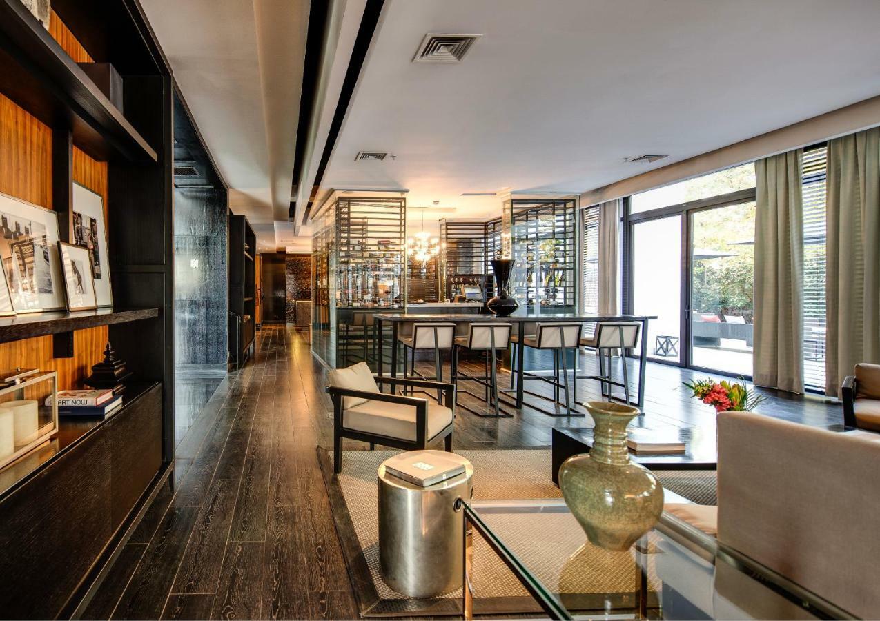 Wyndham Santiago Pettra Hotel Exterior photo The interior of the house